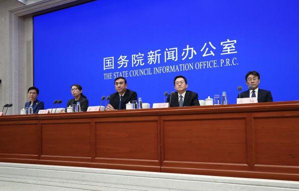 冠状新型肺炎全球态势最新报告及应对策略