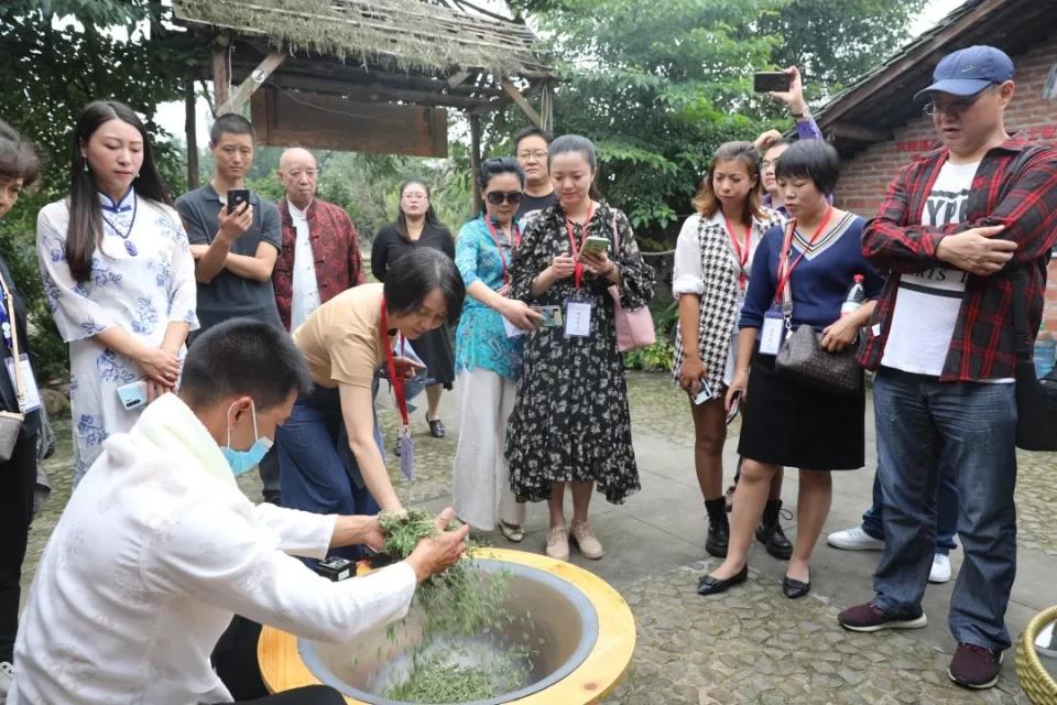 茶文化活动最新发展与创新趋势