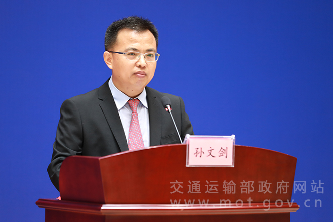 陈方村委会最新交通新闻，迈向现代化交通的新篇章