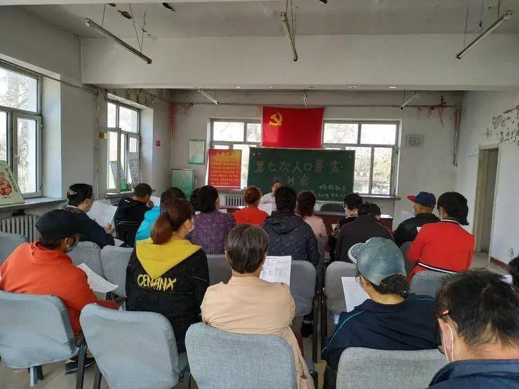 香坊大街街道新领导团队引领社区迈向崭新篇章