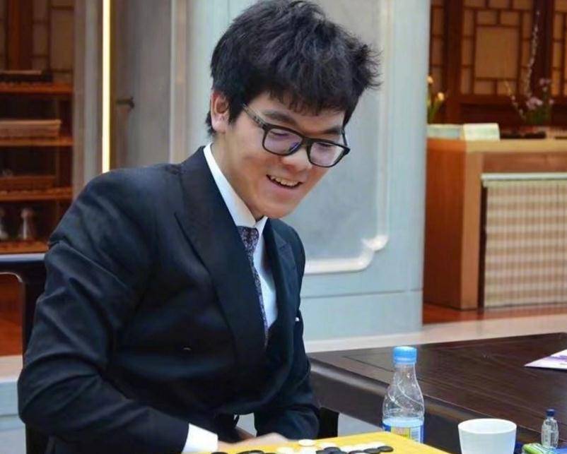柯洁赛场风云再起，最新近况与未来无限可能