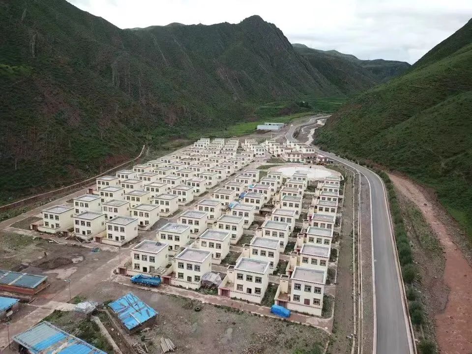 麦巴村新项目启动，重塑乡村未来