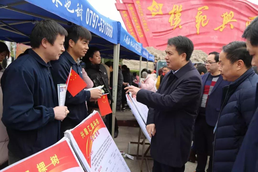 最新繁忙招聘信息发布，职场人士快速浏览